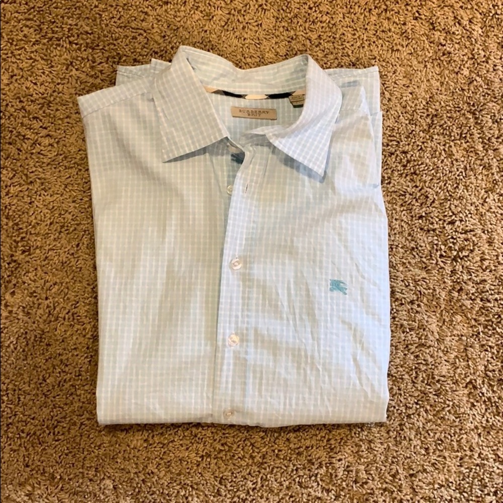 Men’s Burberry dress shirt